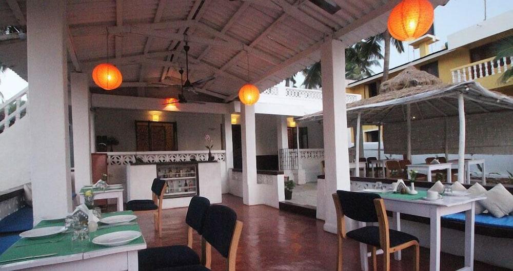 Ocean View Goan Beach House Калангут Екстер'єр фото